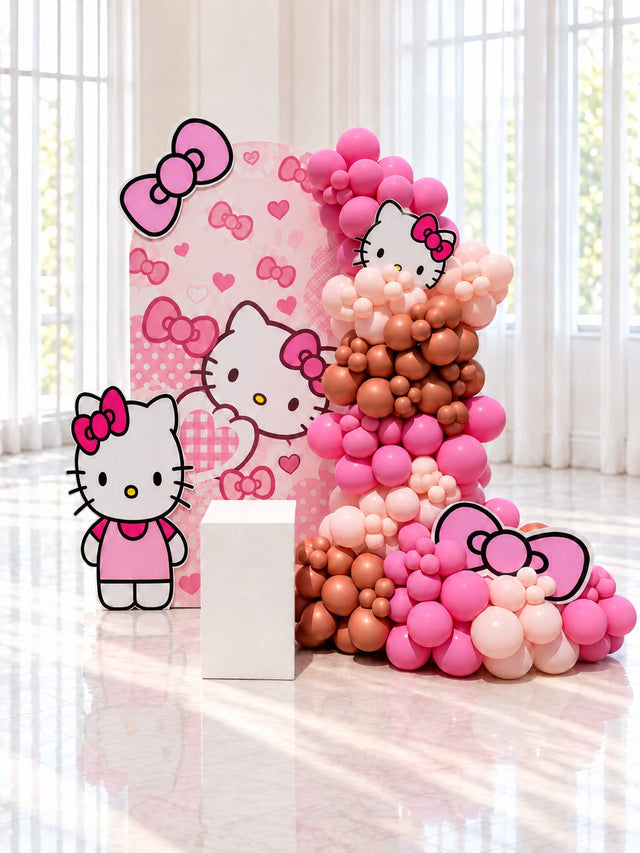 Décor d'anniversaire au thème, backdrop, guirlande de ballons et découpes, livré et installé par Fête ta Fête